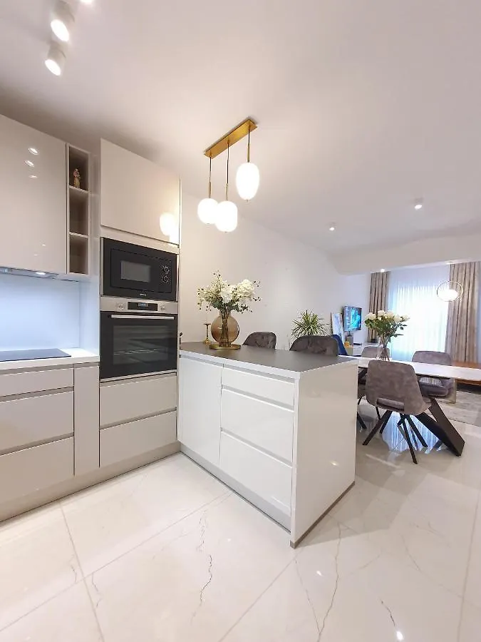 Apartman Sole D'Oro Apartment Split